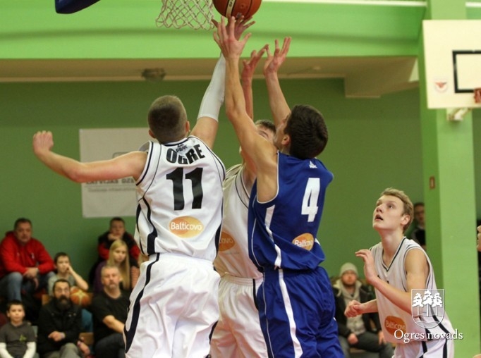 Ogres basketbolistiem bronza starptautiskā turnīrā