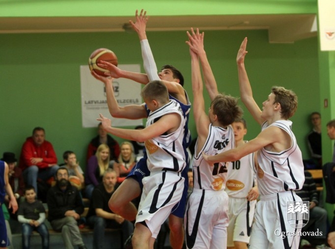 Ogres basketbolistiem bronza starptautiskā turnīrā