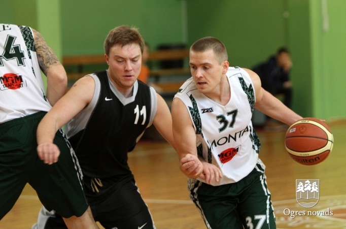 Novada basketbola čempionātā sīva cīņa par līderu godu
