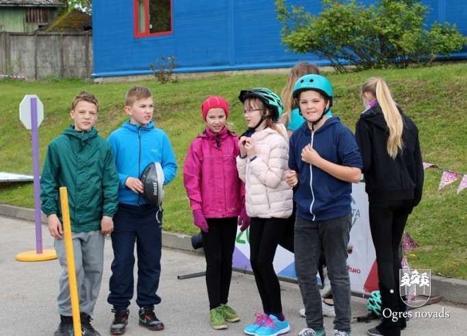 CSDD jauno velosipēdistu sacensībās Ogrē triumfē ikšķilieši