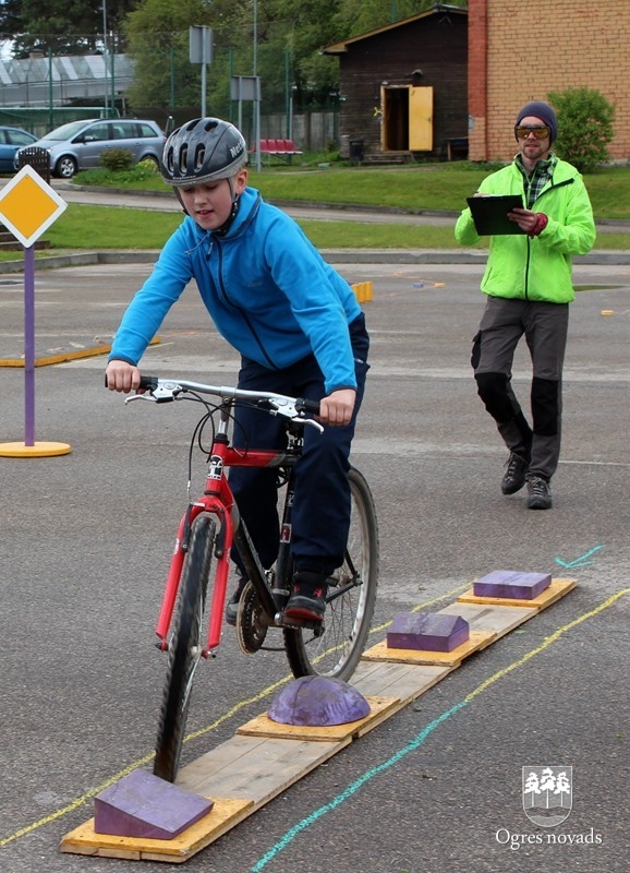 CSDD jauno velosipēdistu sacensībās Ogrē triumfē ikšķilieši