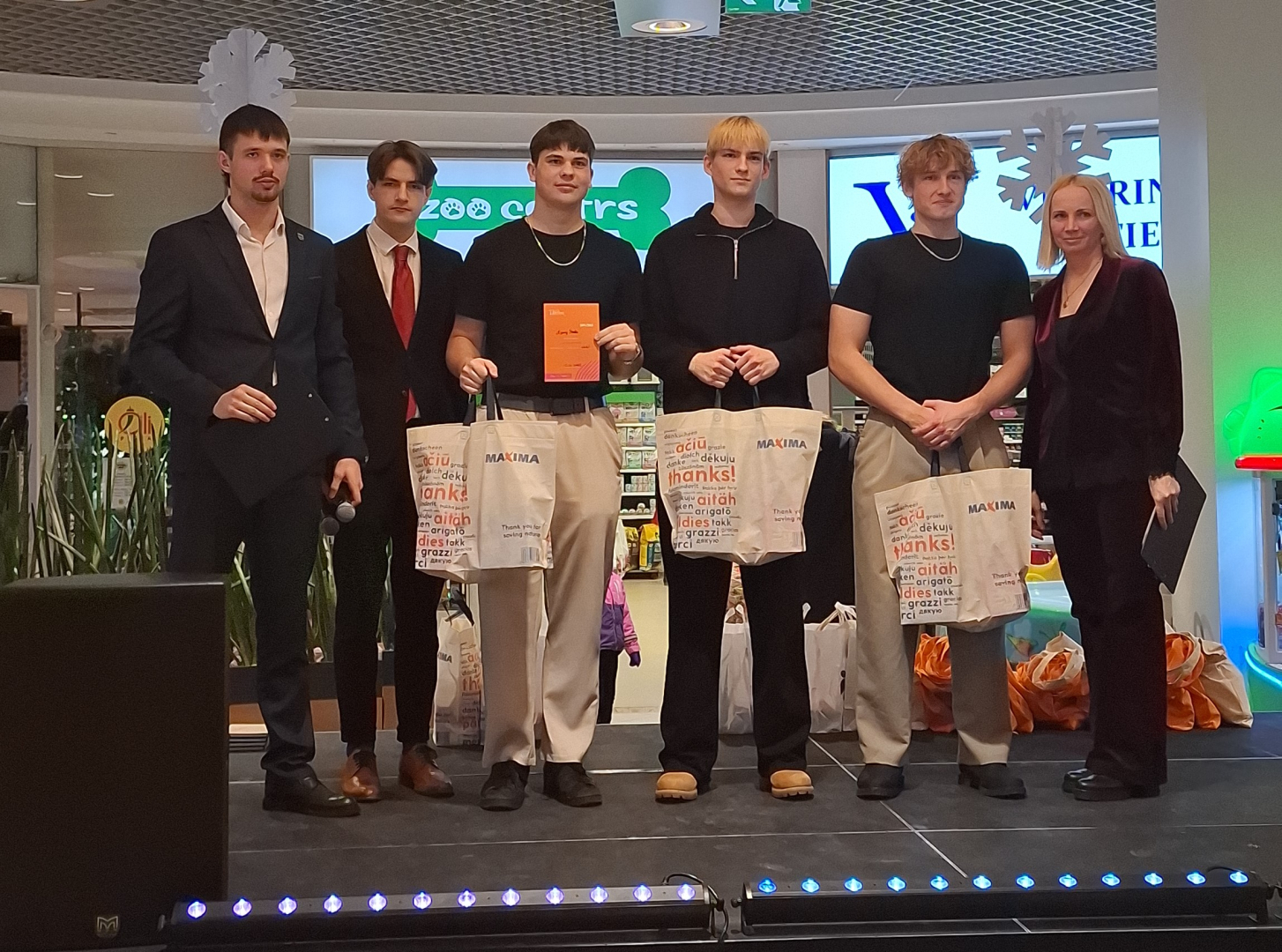 CITS BAZĀRS 2026 OGRĒ noskaidroti labākie skolēnu mācību uzņēmumi