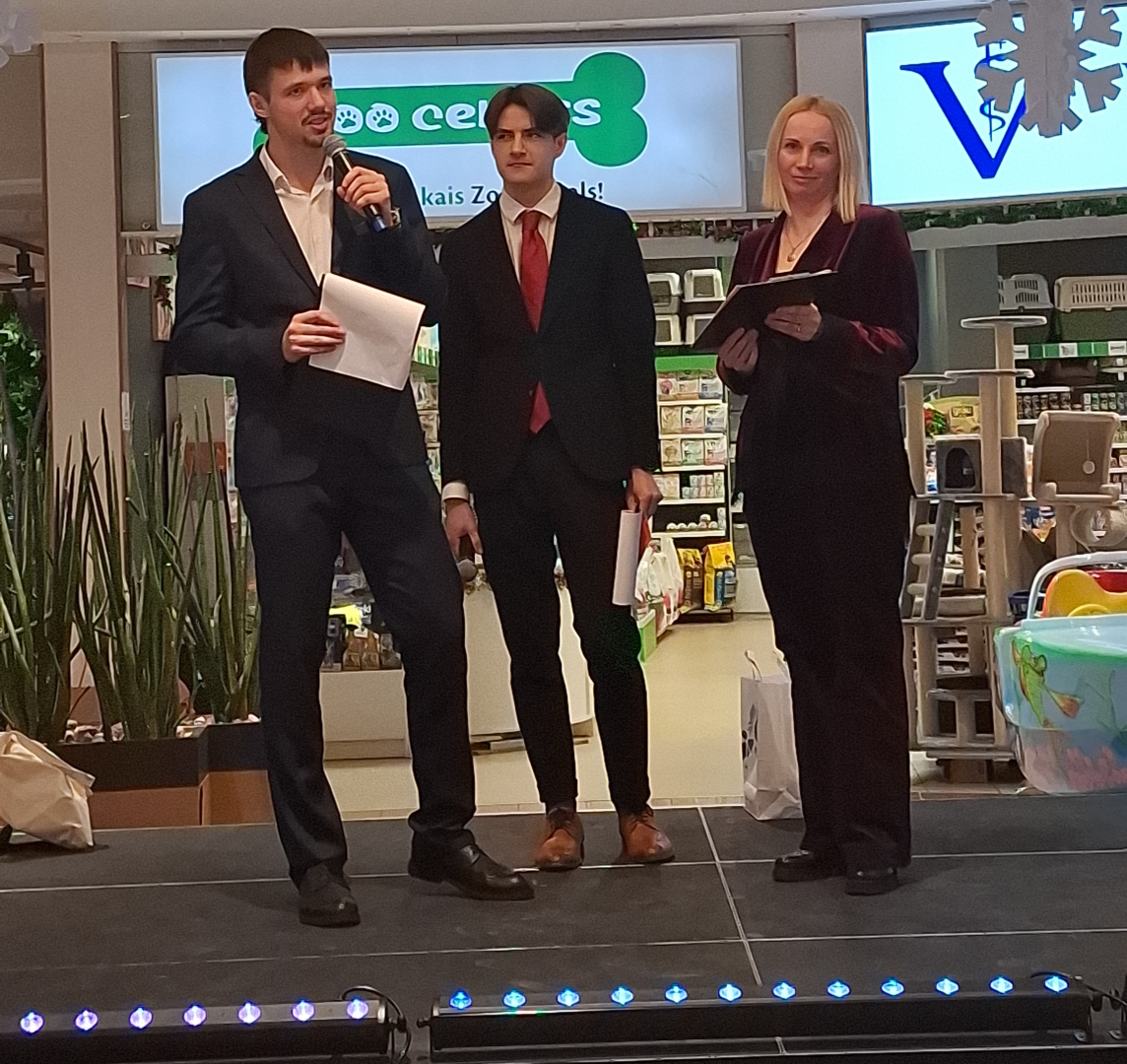 CITS BAZĀRS 2026 OGRĒ noskaidroti labākie skolēnu mācību uzņēmumi