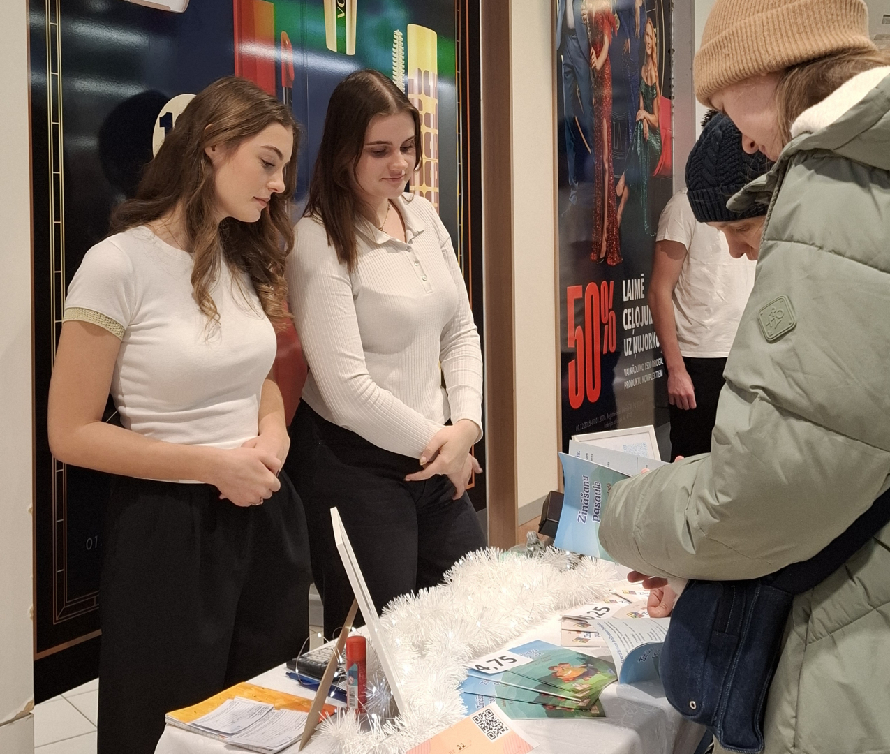 CITS BAZĀRS 2026 OGRĒ. Noskaidroti labākie skolēnu mācību uzņēmumi