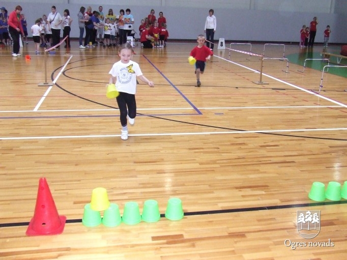 Bērnudārzniekiem sporta svētki