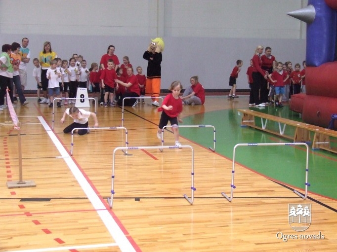 Bērnudārzniekiem sporta svētki