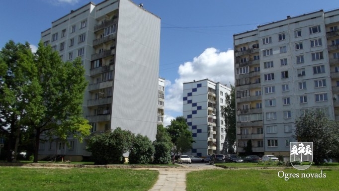 Turpinās Tīnūžu ielas un Mālkalnes prospekta krustojuma rekonstrukcija