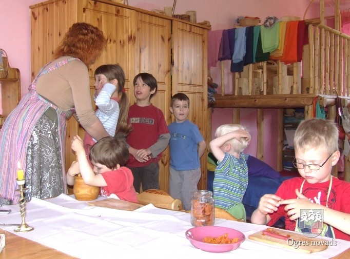Valdorfpedagoģijas grupiņa PII "Dzīpariņš"