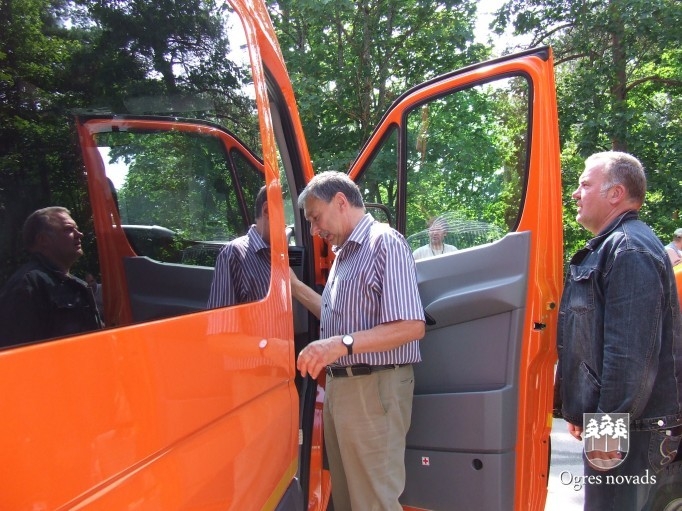 Skolēnu pārvadāšanai – vēl trīs jauni autobusi