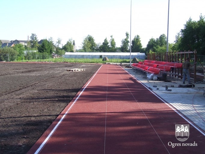 Notiek Ogresgala pamatskolas stadiona rekonstrukcija