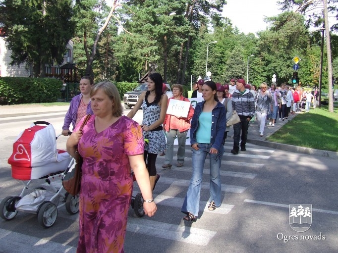 Ogres rajona slimnīca piedalās protesta akcijā