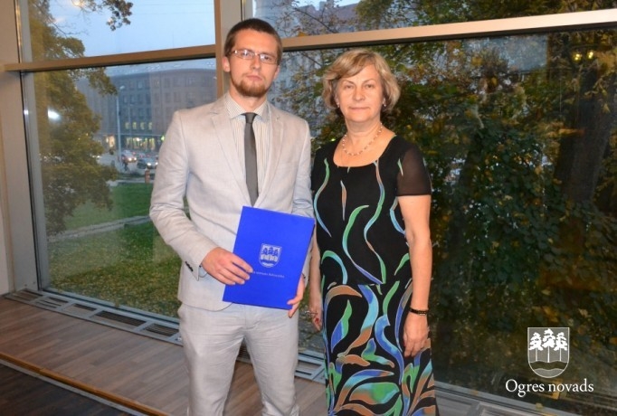 Pašvaldība godina labākos pedagogus