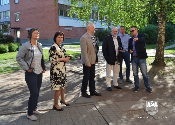 Tiek gatavoti priekšlikumi peldbaseina renovācijai
