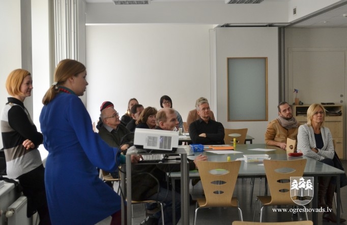Noslēdzies semināru cikls “Dizains un radošā iniciatīva” Ogres Mākslas skolā
