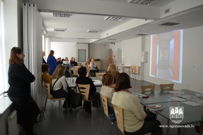 Noslēdzies semināru cikls “Dizains un radošā iniciatīva” Ogres Mākslas skolā