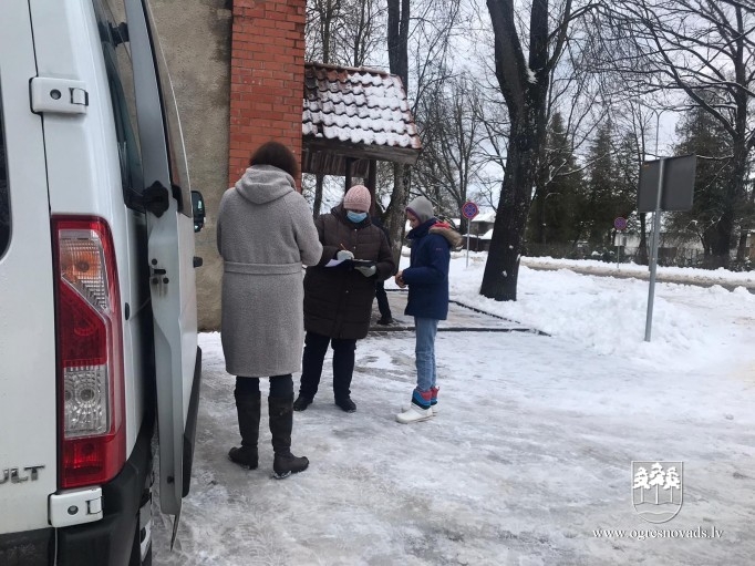Brīvpusdienu mērķis ir atvieglot vecāku ikdienu