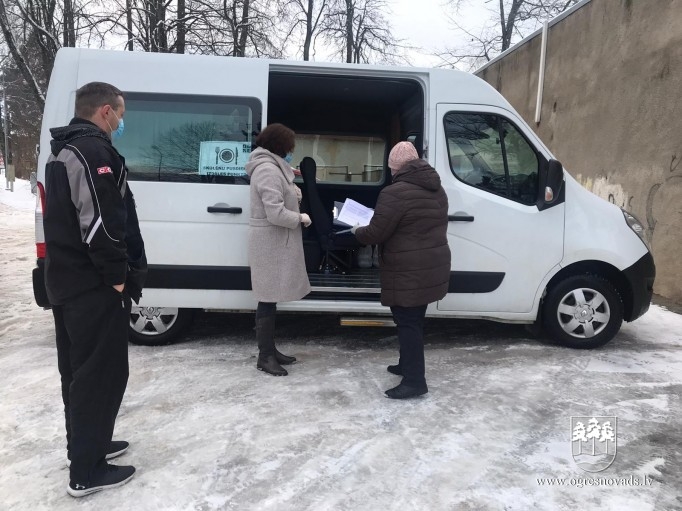 Brīvpusdienu mērķis ir atvieglot vecāku ikdienu