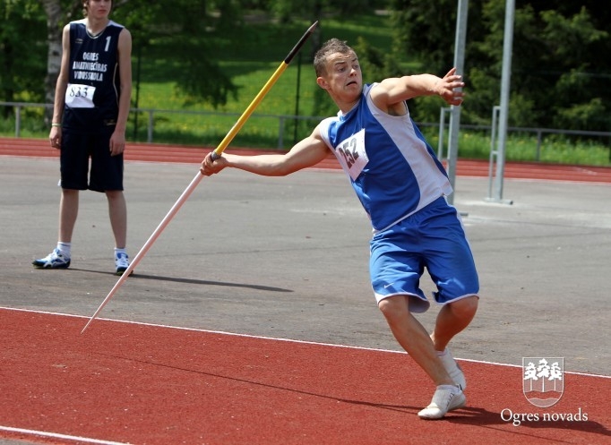 Vieglatlētikas sacensības skolēniem 2010