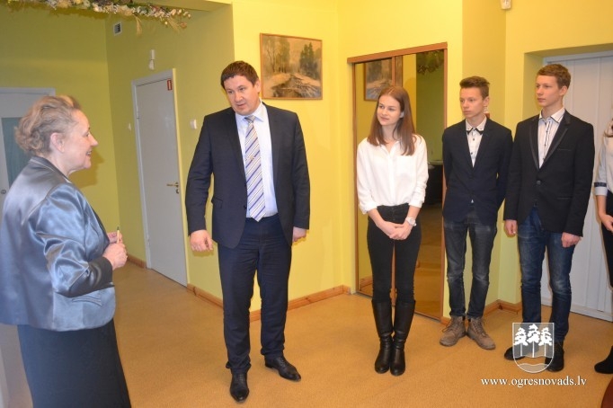 Ogres novadā ēnas gan pašvaldībā, gan iestādēs