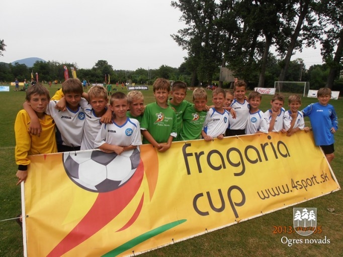 Ogres jaunajiem futbolistiem 2. vieta "Fragaria cup" turnīrā Slovākijā