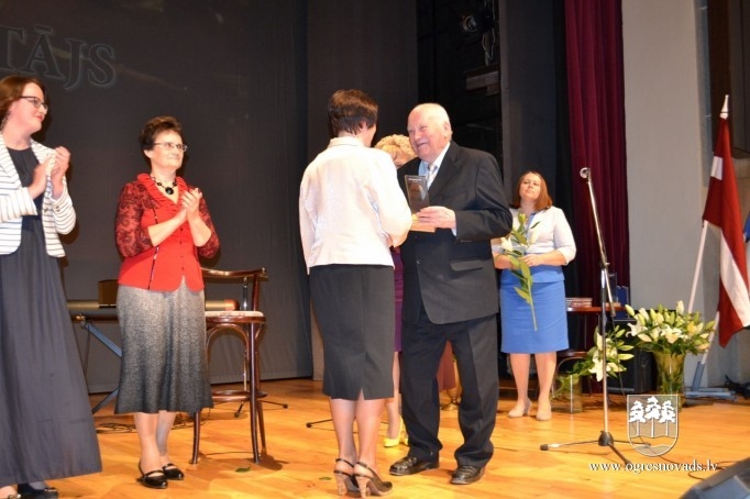 Pašvaldība godina labākos pedagogus