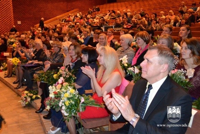 Pašvaldība godina labākos pedagogus