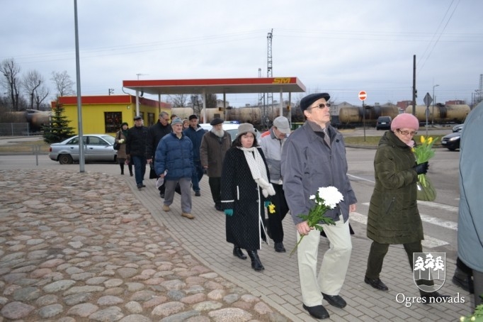 Ogrē piemin komunistiskā genocīda upurus