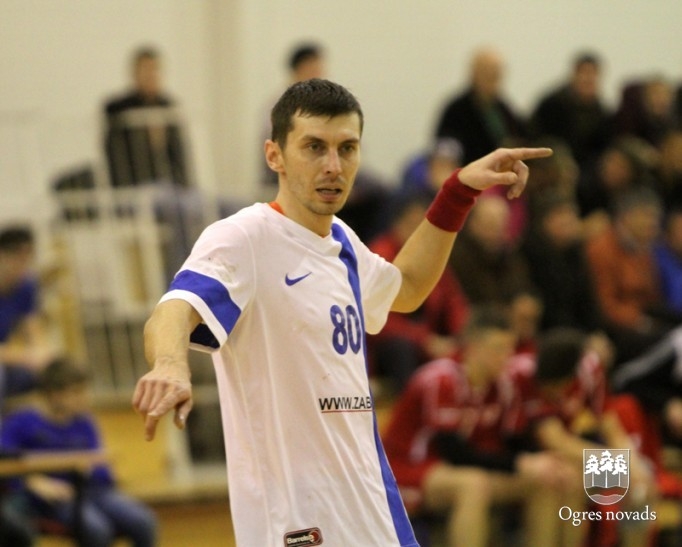 Ogres handbolisti revanšējas junioriem