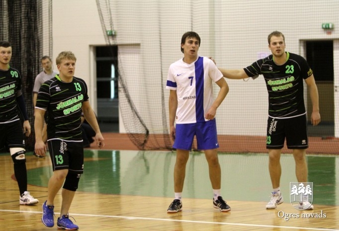 HK "Ogre" uzvar "Jūrmalas Sportu"