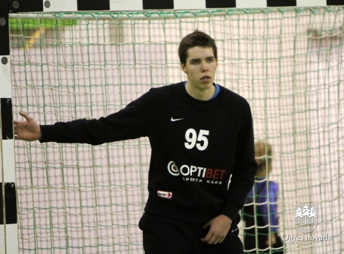 HK "Ogre" uzvar "Jūrmalas Sportu"