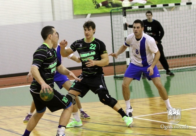 HK "Ogre" uzvar "Jūrmalas Sportu"