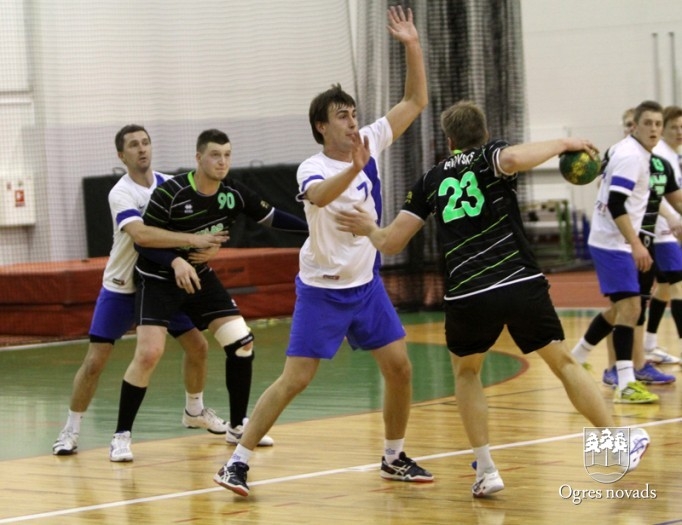 HK "Ogre" uzvar "Jūrmalas Sportu"