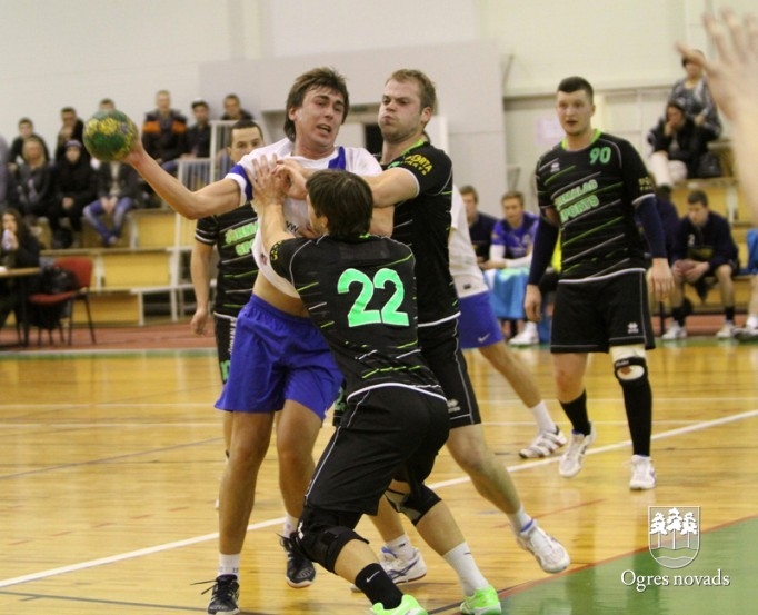 HK "Ogre" uzvar "Jūrmalas Sportu"