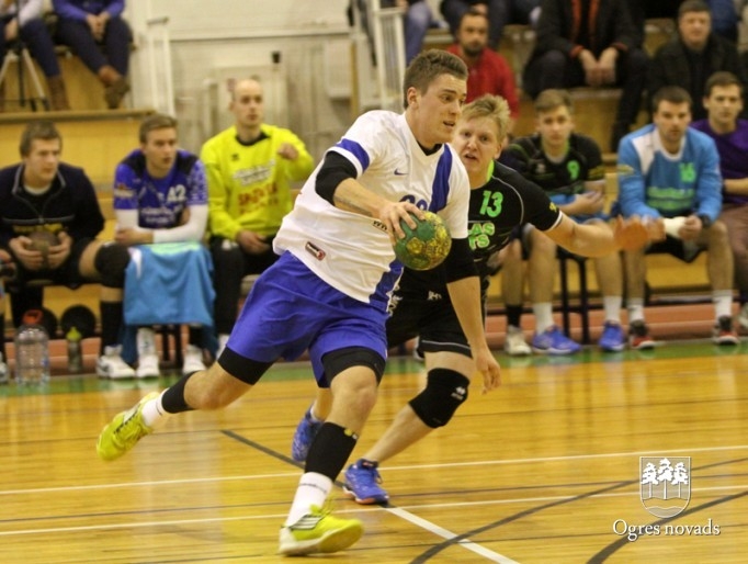 HK "Ogre" uzvar "Jūrmalas Sportu"