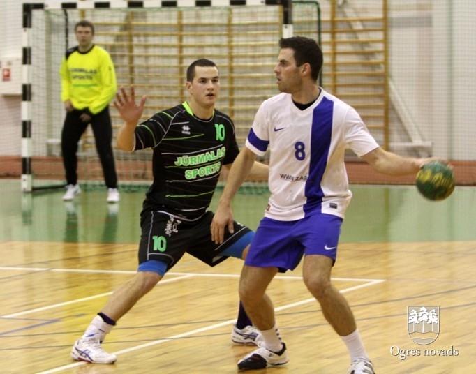HK "Ogre" uzvar "Jūrmalas Sportu"