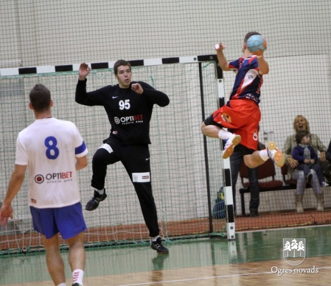 Šovakar Ogres handbolistiem finālsērijas trešais mačs