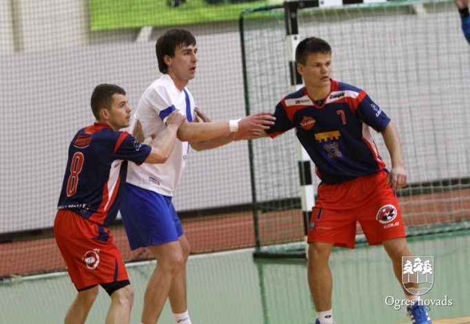 Šovakar Ogres handbolistiem finālsērijas trešais mačs