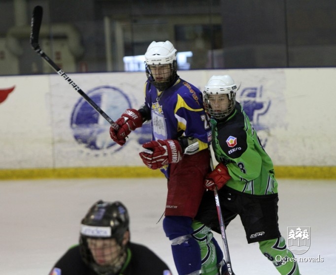 "Ogre Juniors" hokejistiem 3.vieta Rīgas Kausā un cīņa par Latvijas bronzu