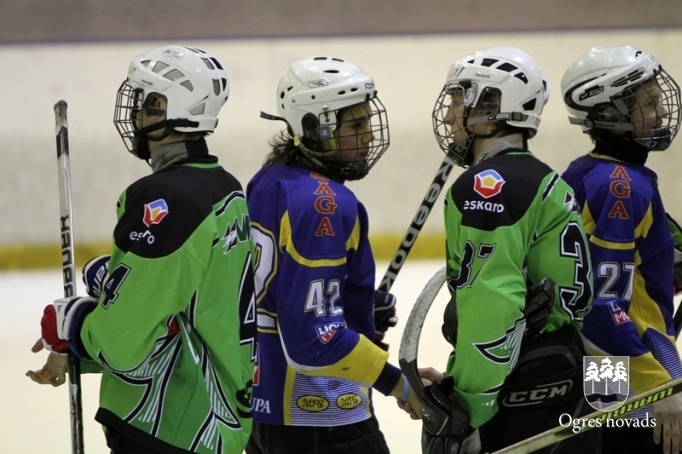 "Ogre Juniors" hokejistiem 3.vieta Rīgas Kausā un cīņa par Latvijas bronzu