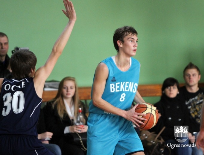 Novada basketbola čempionāta pirmo spēļu rezultāti