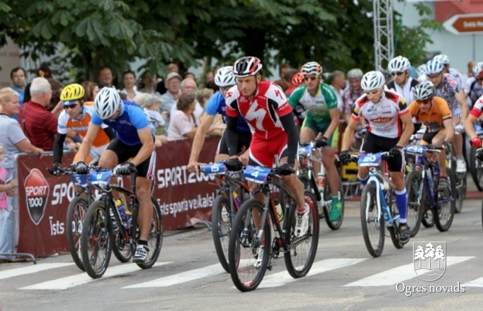 SPORT2000 Ogres un Ikšķiles tūrisma attīstības aģentūras tautas velobrauciens
