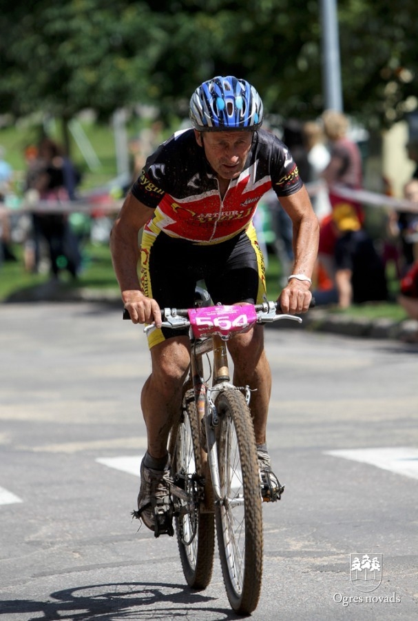 SPORT2000 Ogres un Ikšķiles tūrisma attīstības aģentūras tautas velobrauciens