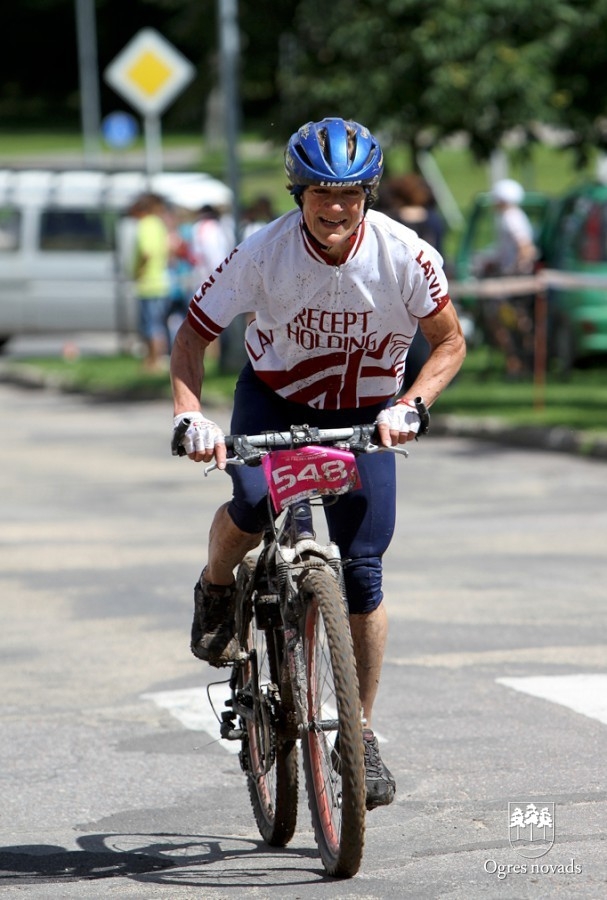 SPORT2000 Ogres un Ikšķiles tūrisma attīstības aģentūras tautas velobrauciens