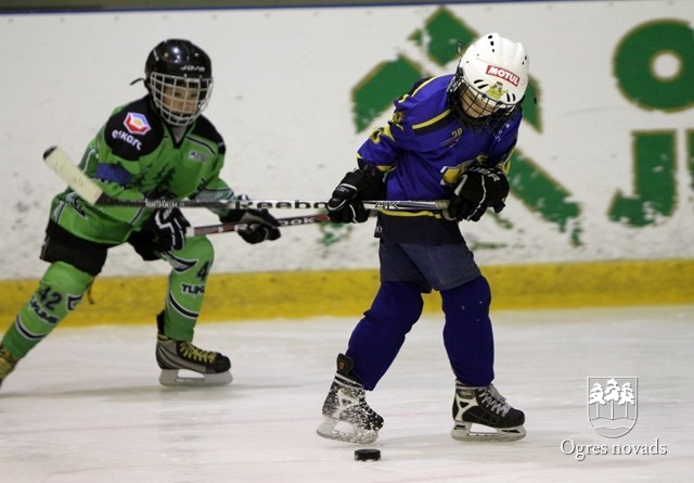 "Ogre Juniors" visjaunākie hokejisti - starp Latvijas čempionāta līderiem