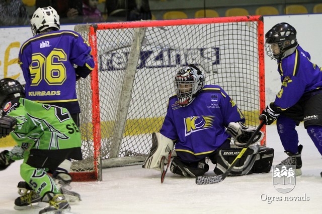 "Ogre Juniors" visjaunākie hokejisti - starp Latvijas čempionāta līderiem