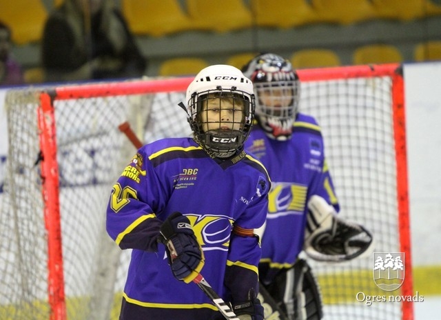 "Ogre Juniors" visjaunākie hokejisti - starp Latvijas čempionāta līderiem