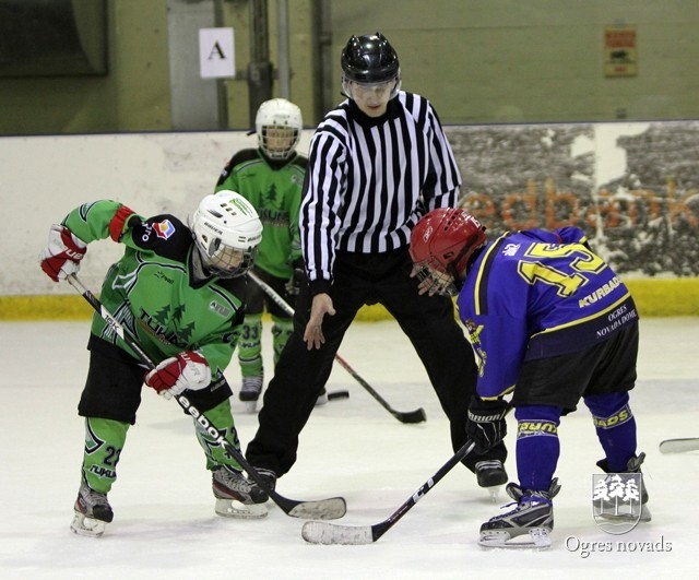 "Ogre Juniors" visjaunākie hokejisti - starp Latvijas čempionāta līderiem