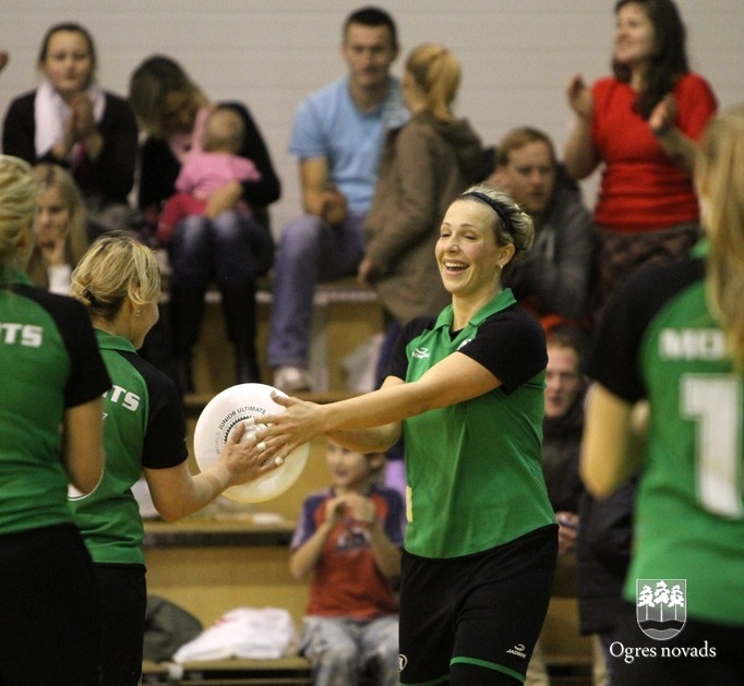 Ogres frisbija komanda "Moments" – turnīra "Rīgas Rudens 2012" uzvarētāja