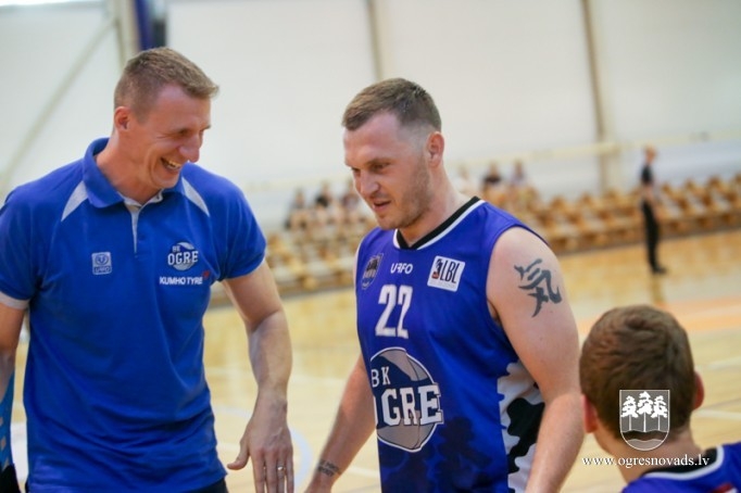 Ogres basketbola izlase ar uzvaru sāk atlases turnīru