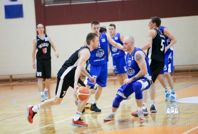 Ogres basketbola izlase ar uzvaru sāk atlases turnīru